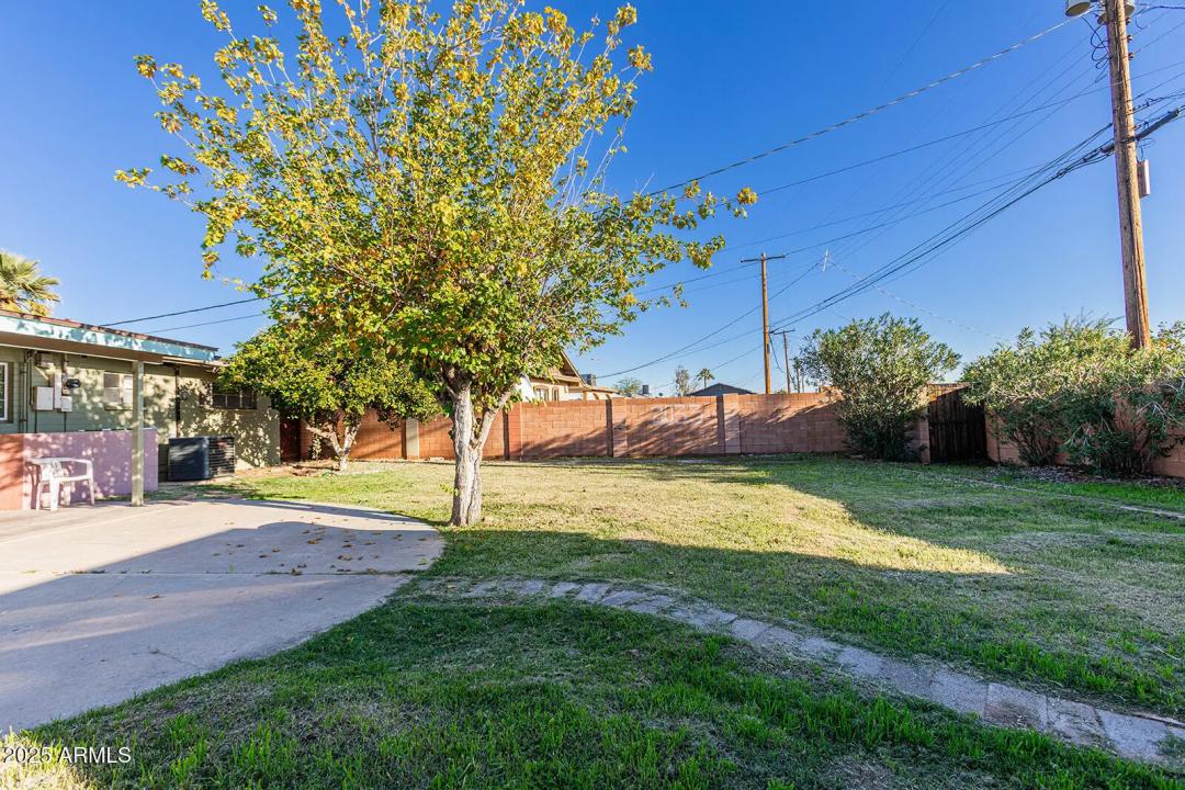 Real Estate Picture 33