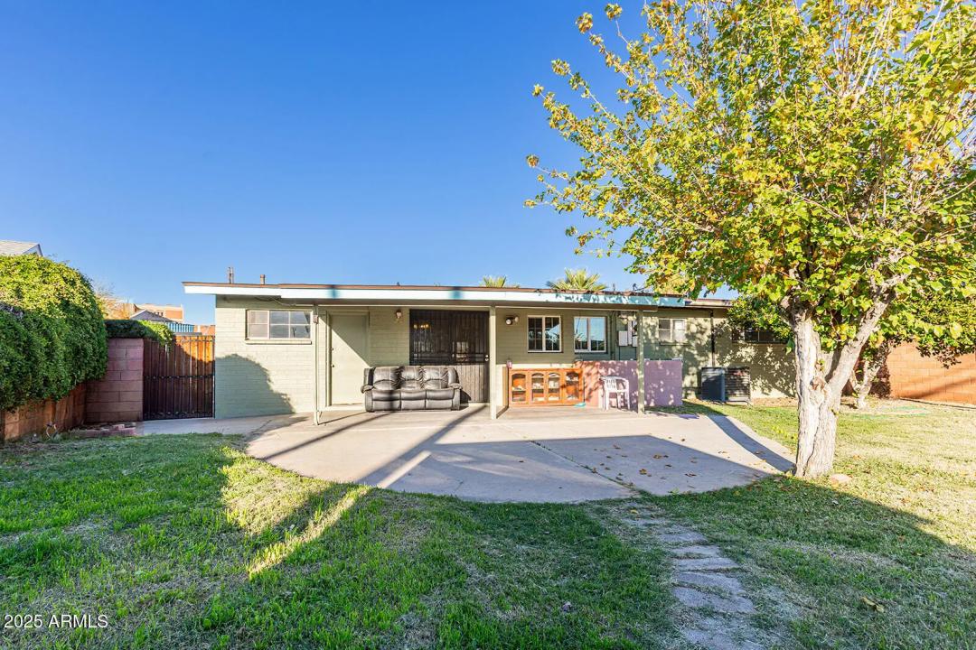 Real Estate Picture 35