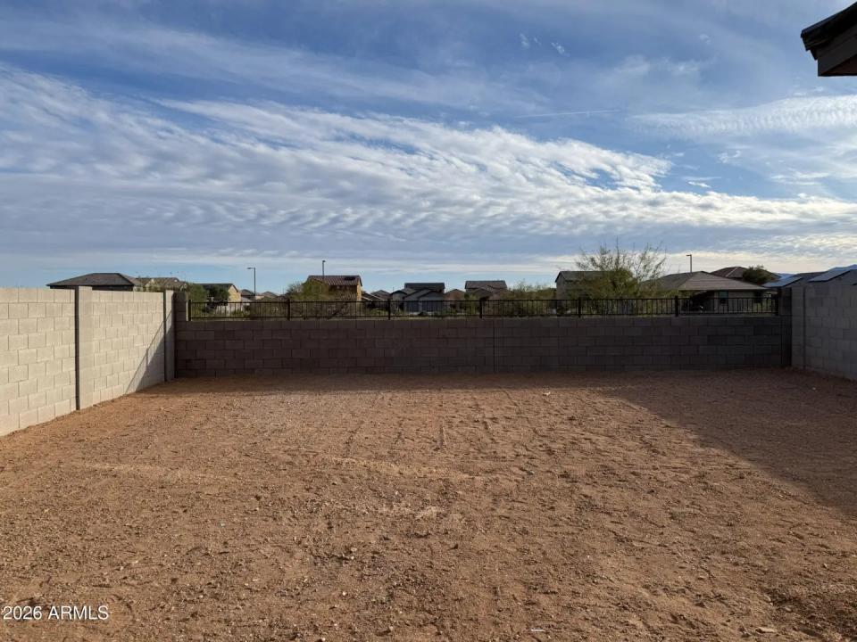 Real Estate Picture 19