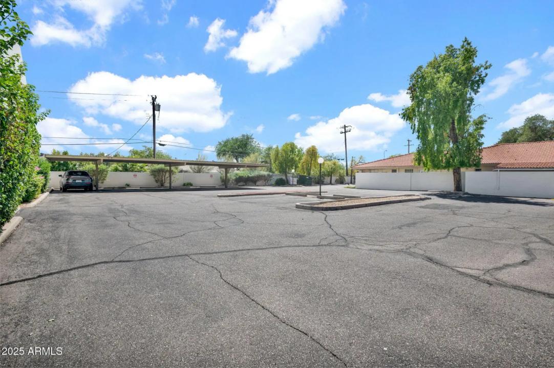 Real Estate Picture 21