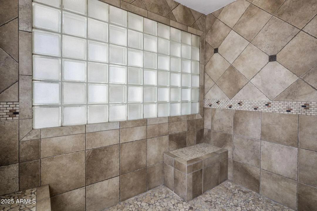 Real Estate Picture 36