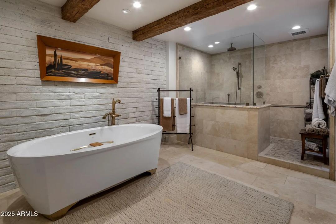 Real Estate Picture 30
