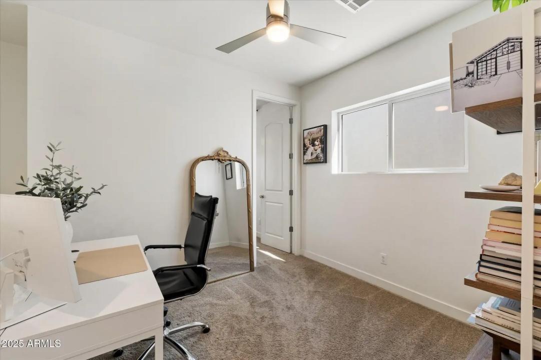 Real Estate Picture 13