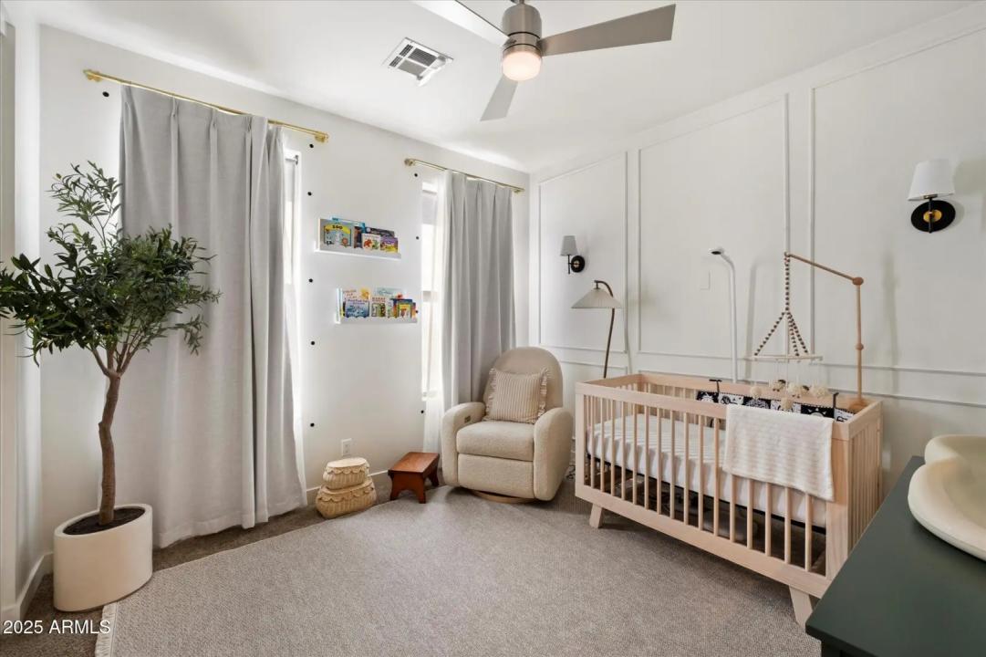 Real Estate Picture 22