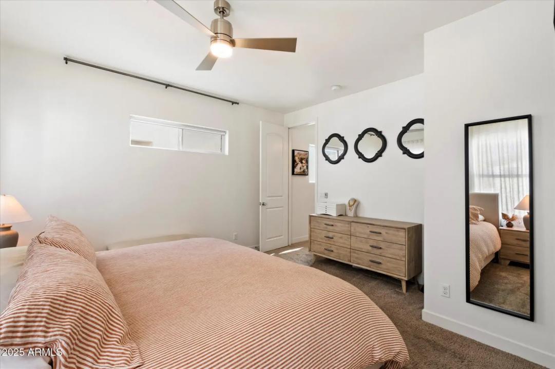 Real Estate Picture 15