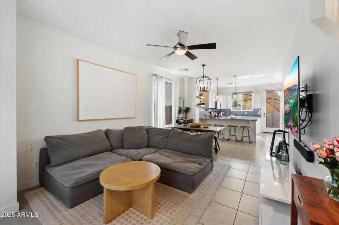 Real Estate Picture 2