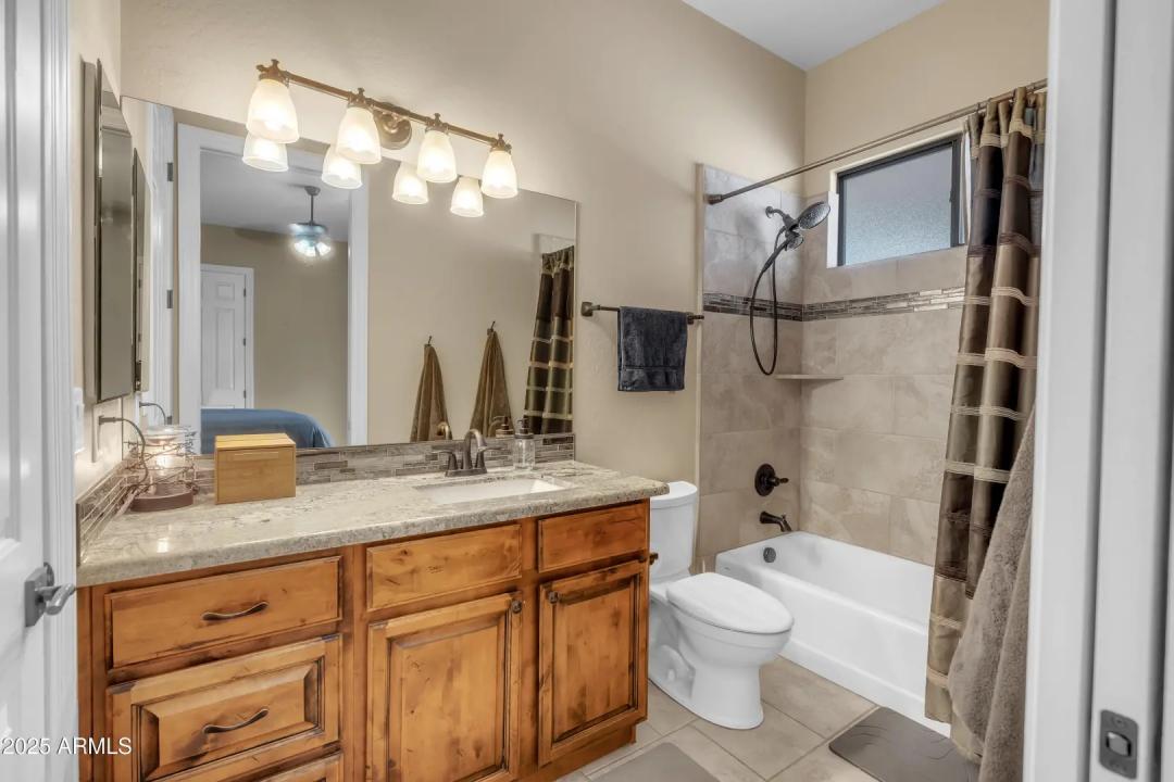 Real Estate Picture 26