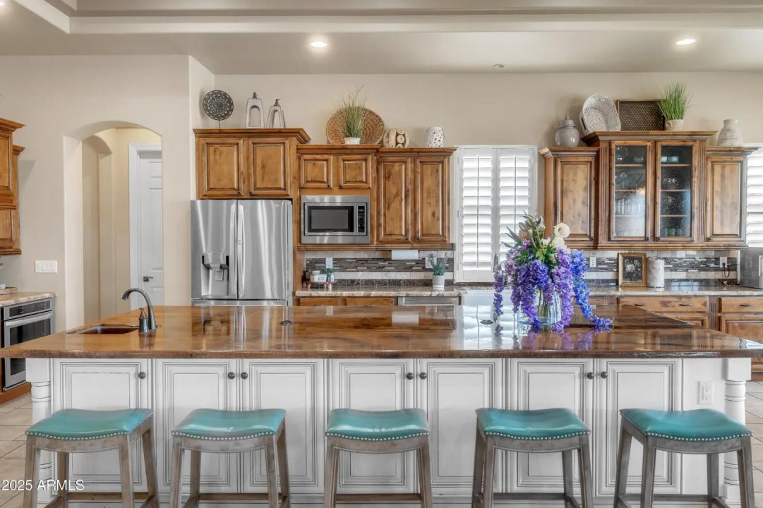 Real Estate Picture 10