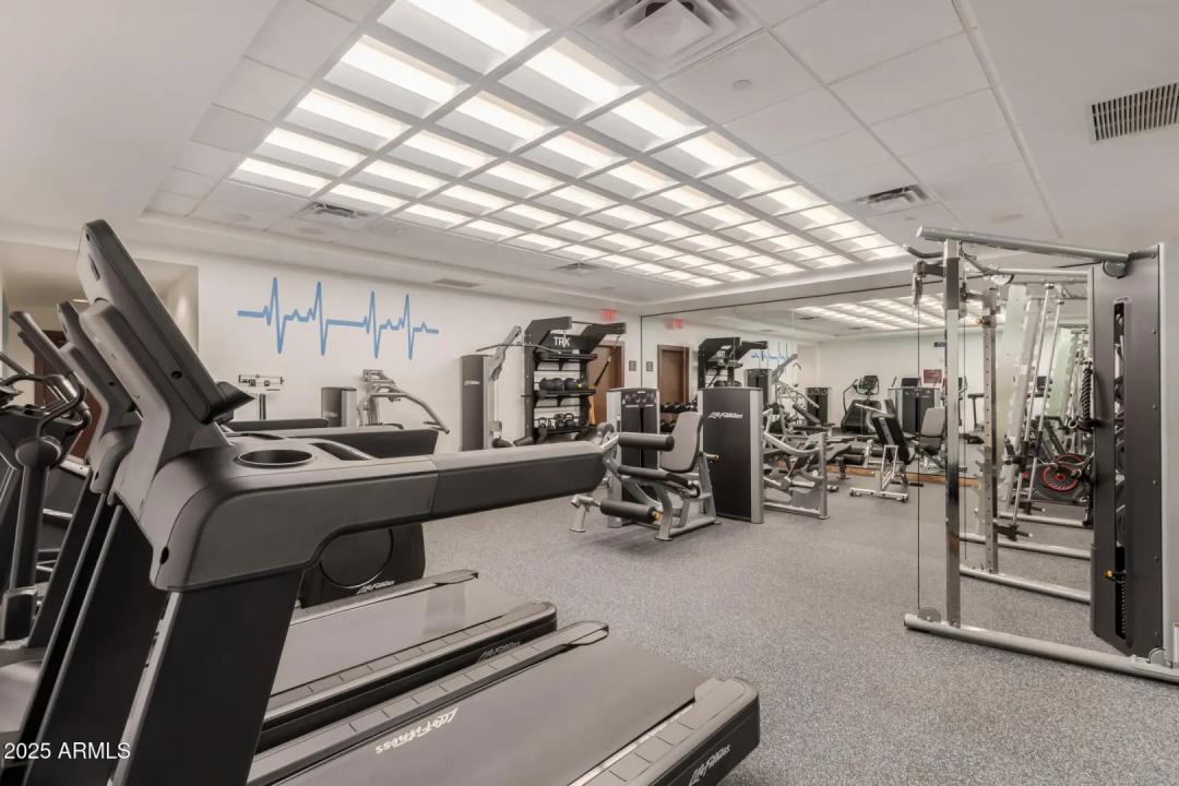 Real Estate Picture 37