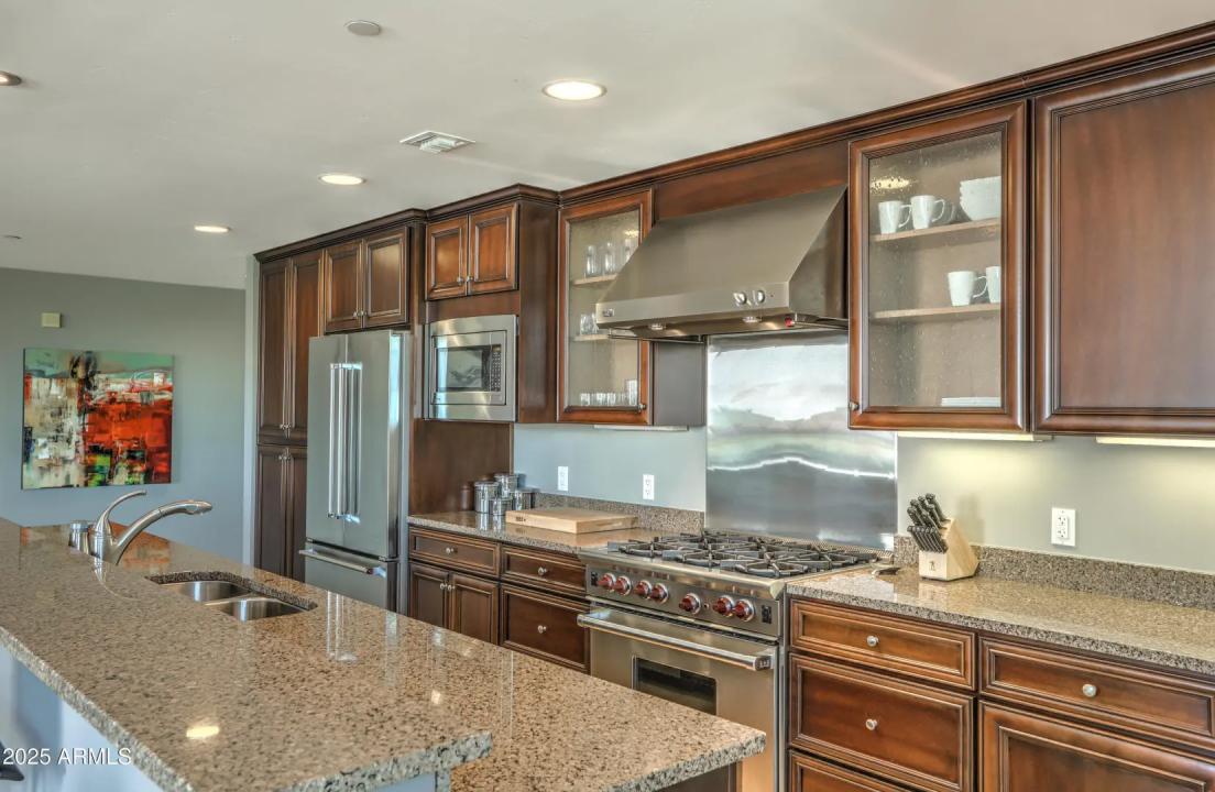 Real Estate Picture 2