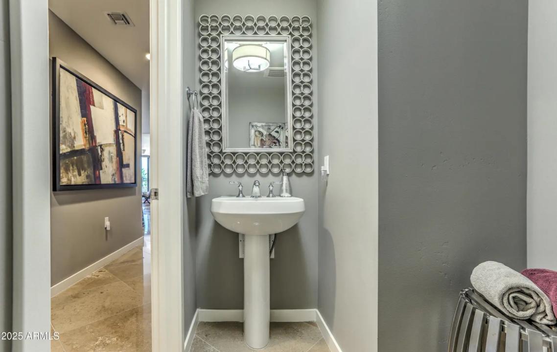 Real Estate Picture 28