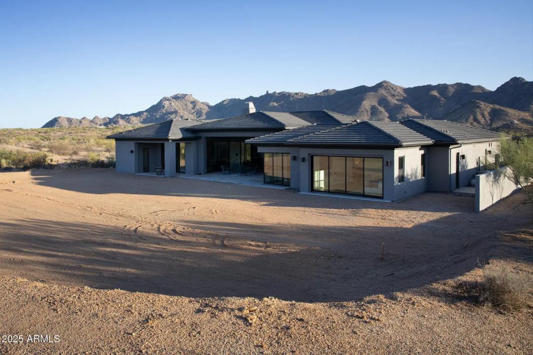 Real Estate Picture 40
