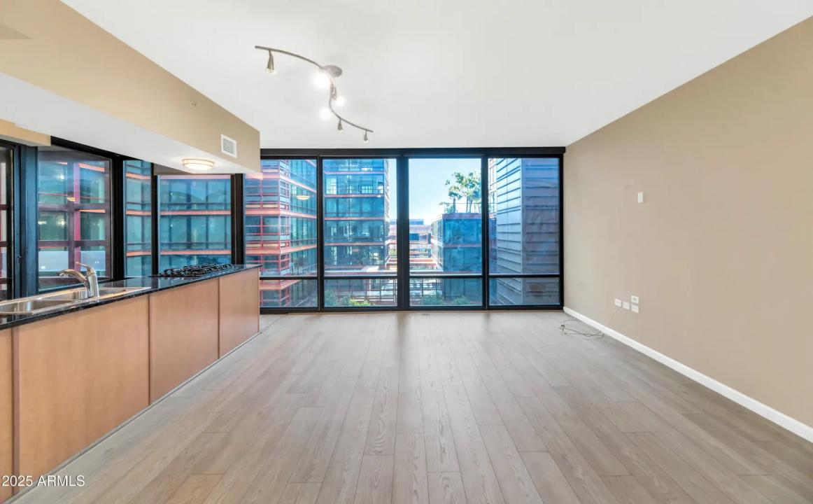 Real Estate Picture 1