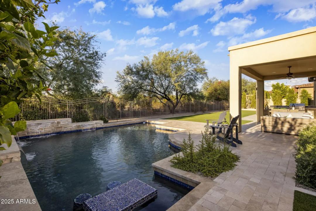Real Estate Picture 36