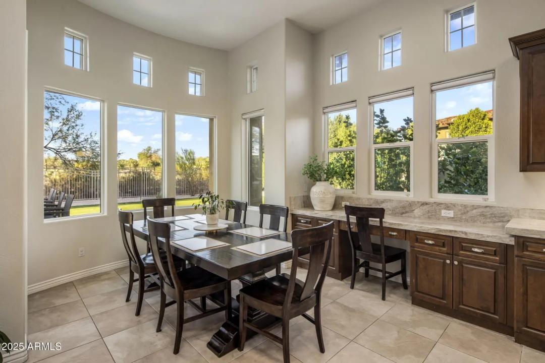 Real Estate Picture 19