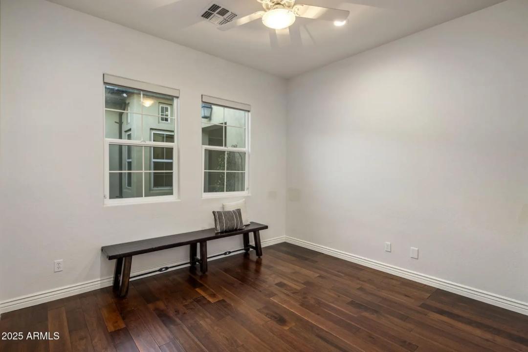 Real Estate Picture 31