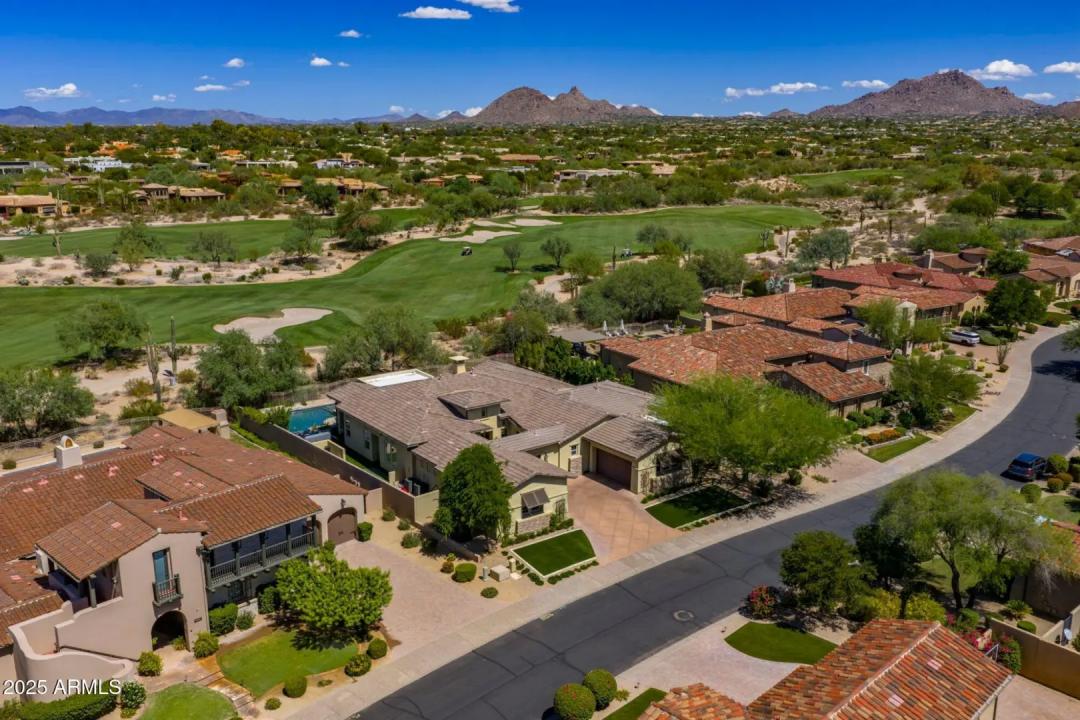 Real Estate Picture 1