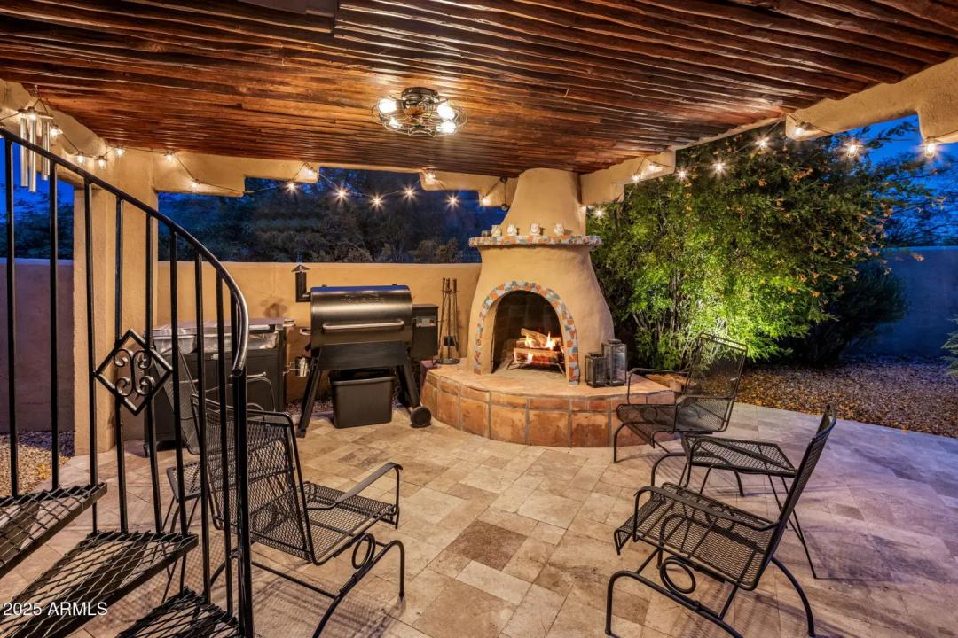 Real Estate Picture 13