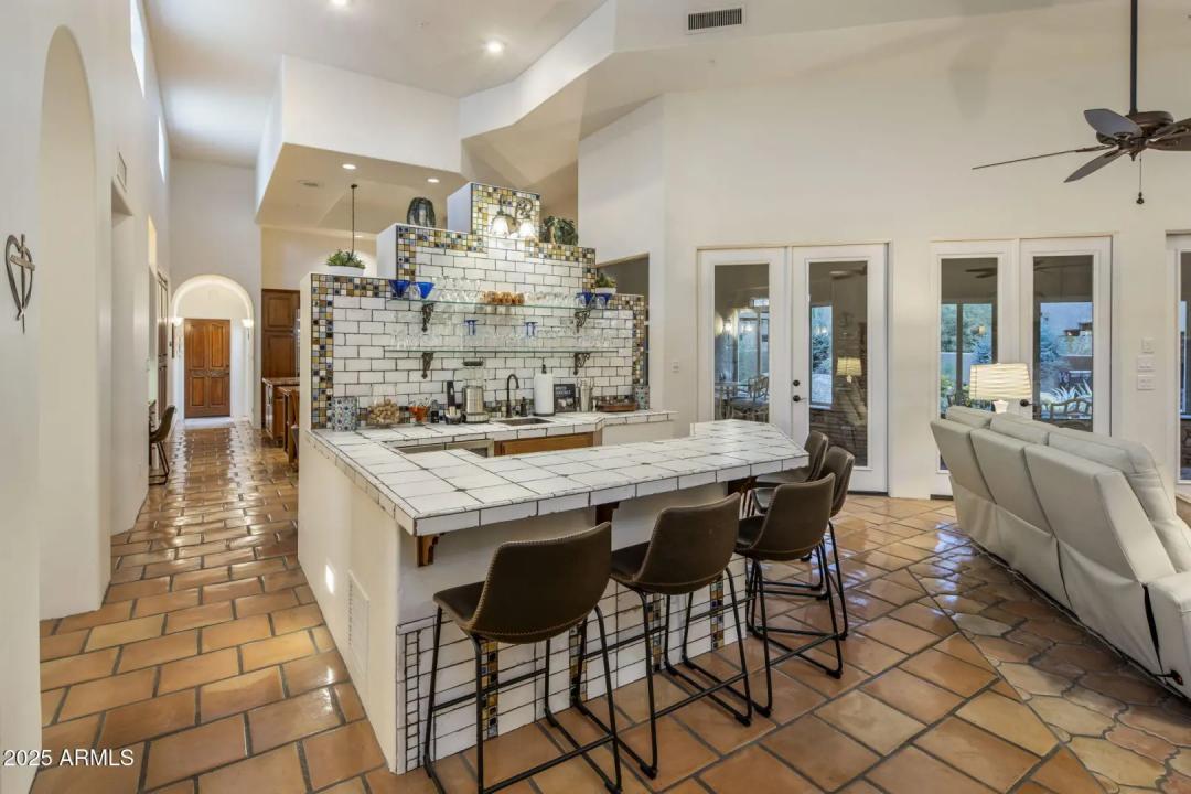 Real Estate Picture 22