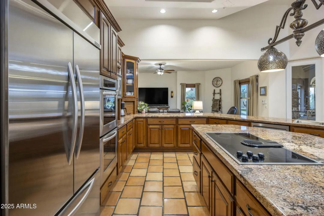 Real Estate Picture 27