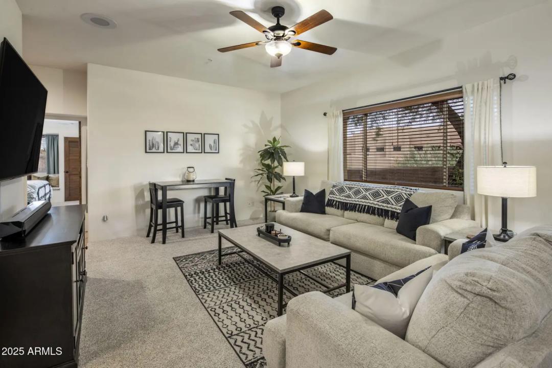 Real Estate Picture 42