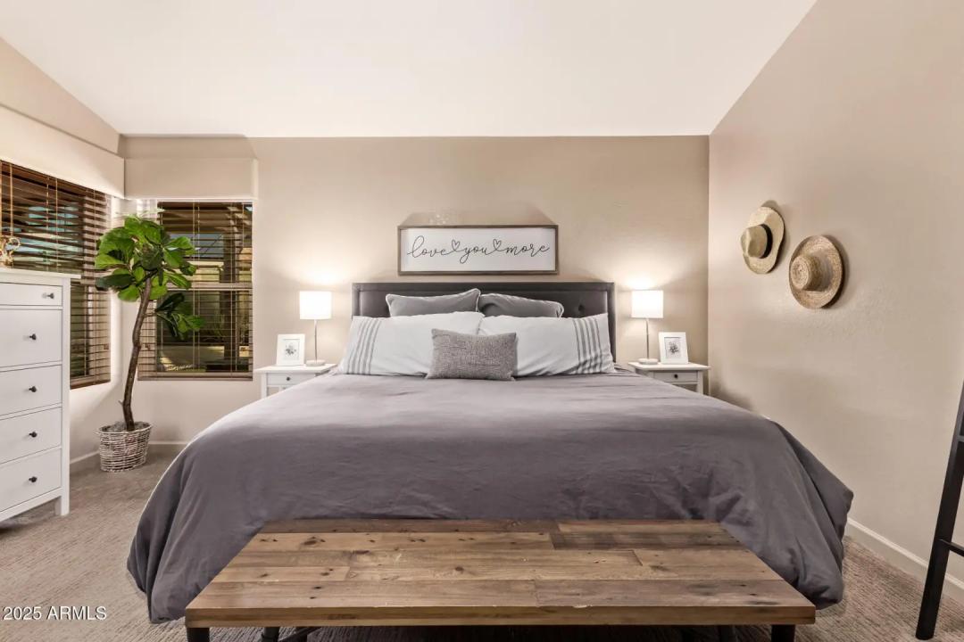 Real Estate Picture 10