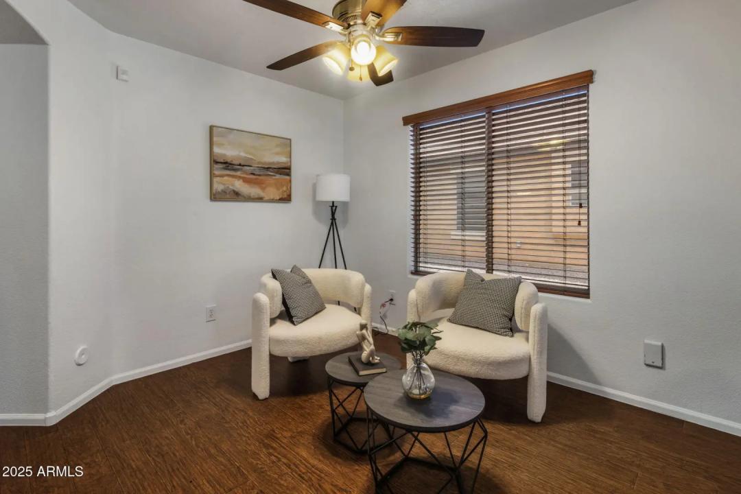 Real Estate Picture 6