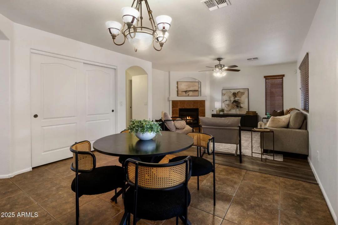 Real Estate Picture 11