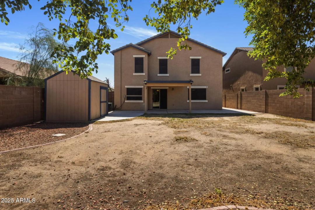 Real Estate Picture 19