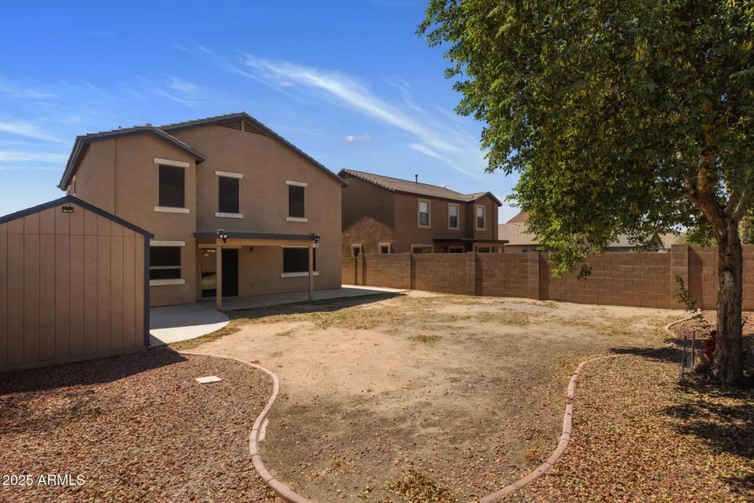 Real Estate Picture 20