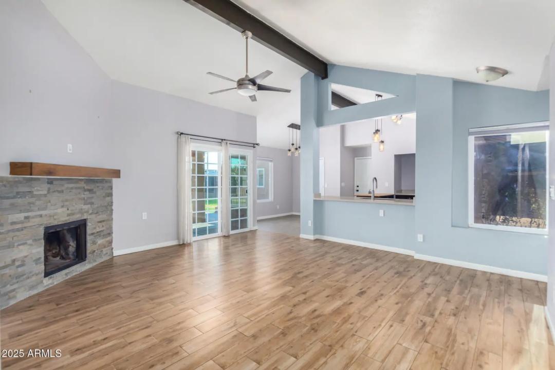 Real Estate Picture 1