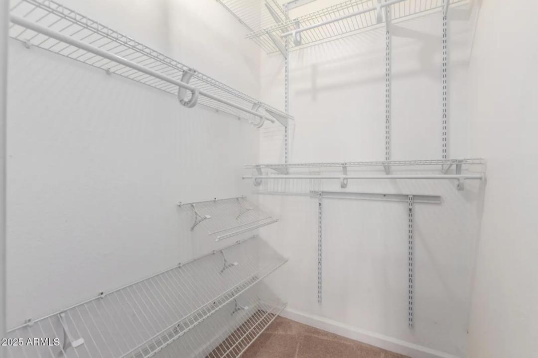 Real Estate Picture 14