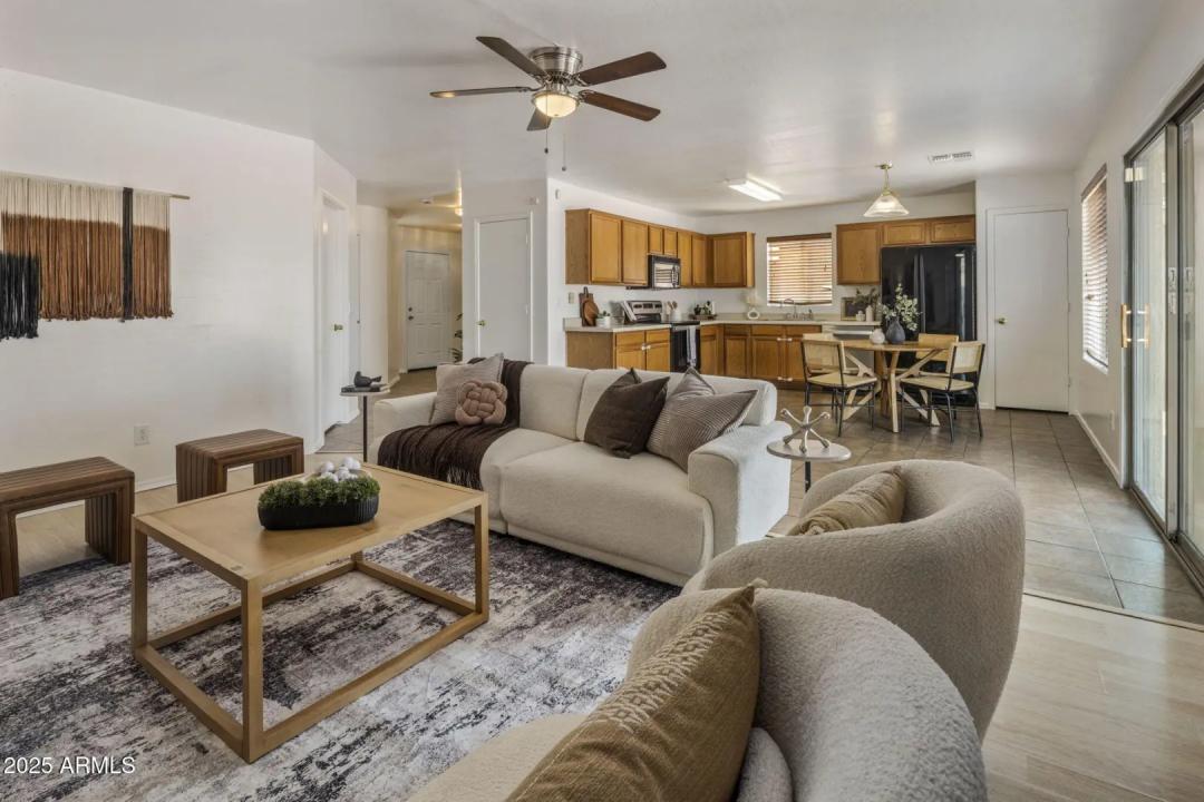 Real Estate Picture 1