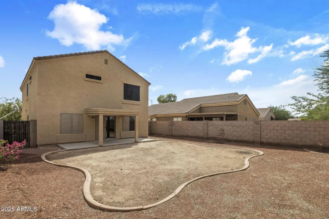 Real Estate Picture 27