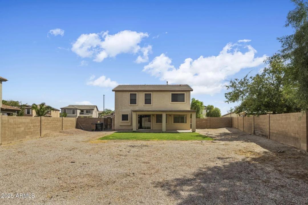 Real Estate Picture 22