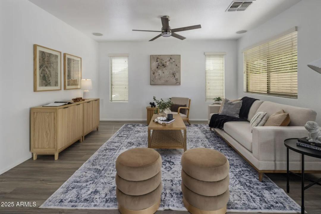 Real Estate Picture 8