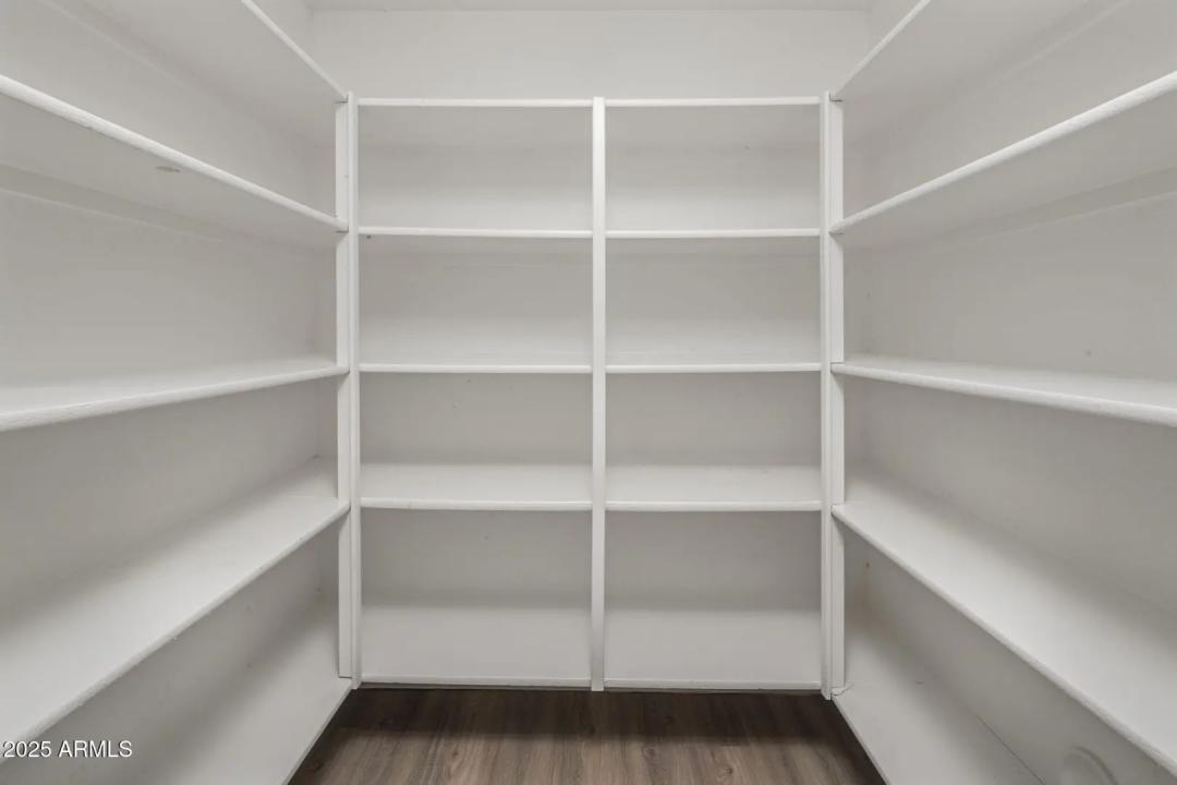 Real Estate Picture 24