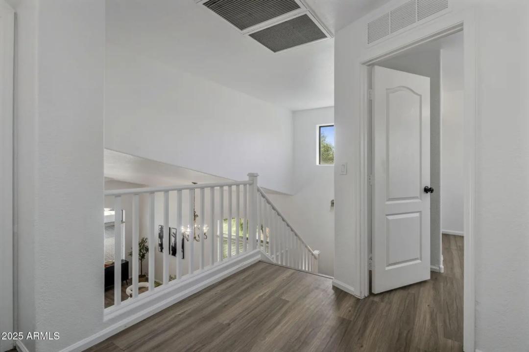 Real Estate Picture 33