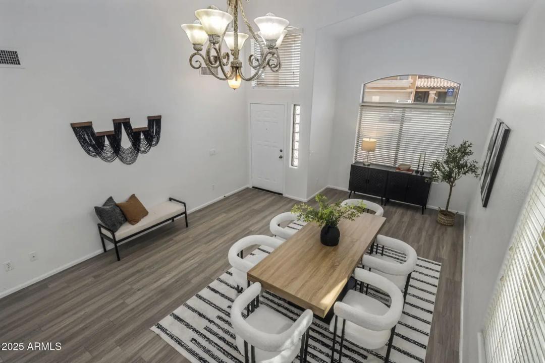 Real Estate Picture 34