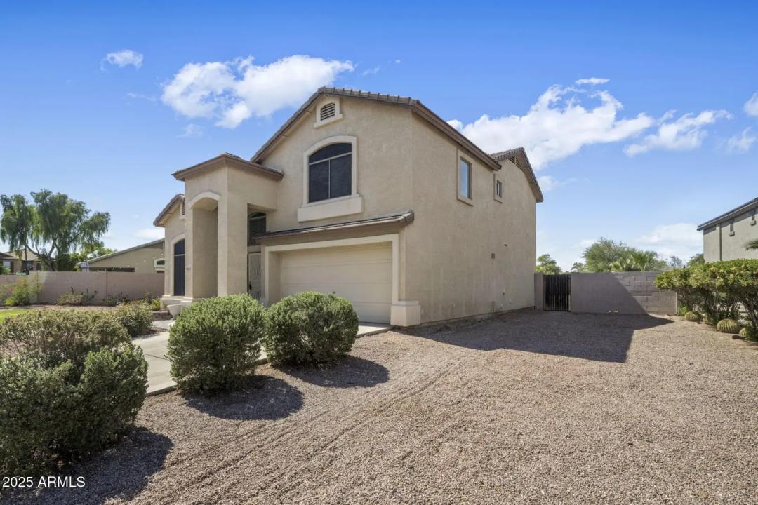 Real Estate Picture 35