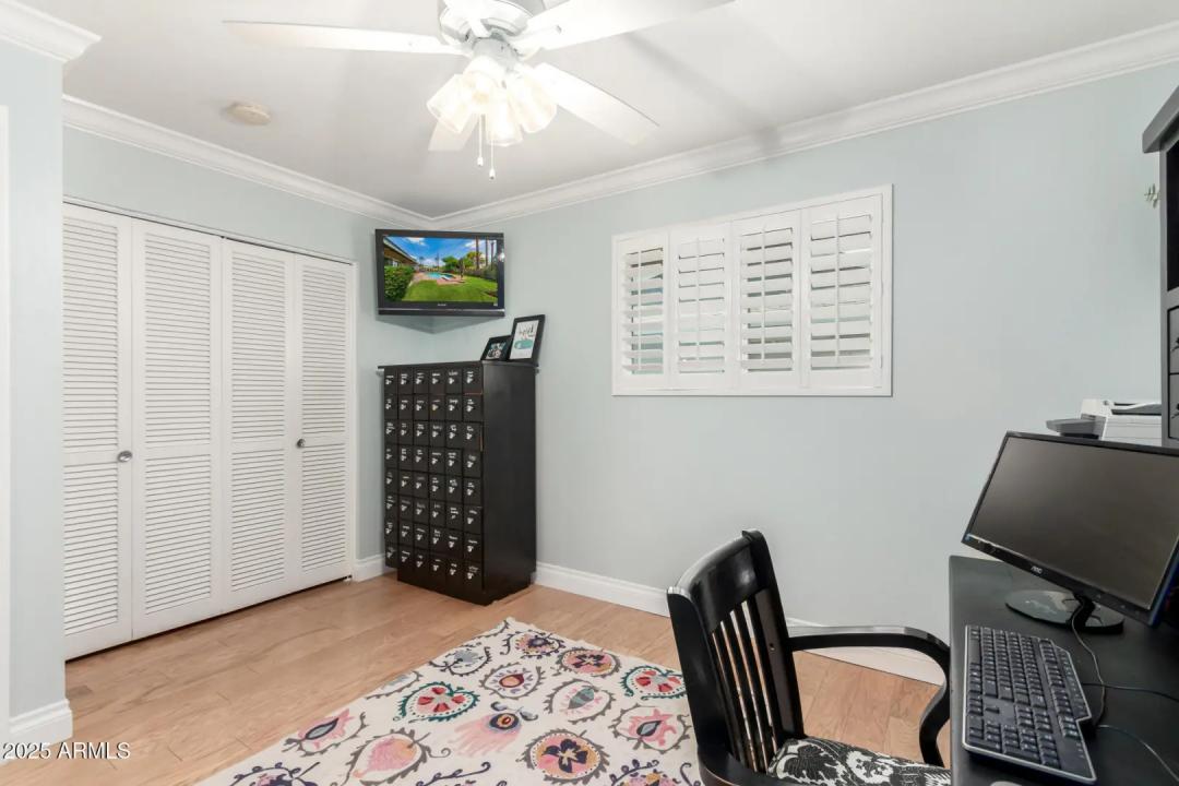Real Estate Picture 30