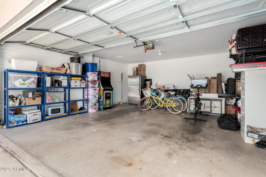 Real Estate Picture 34