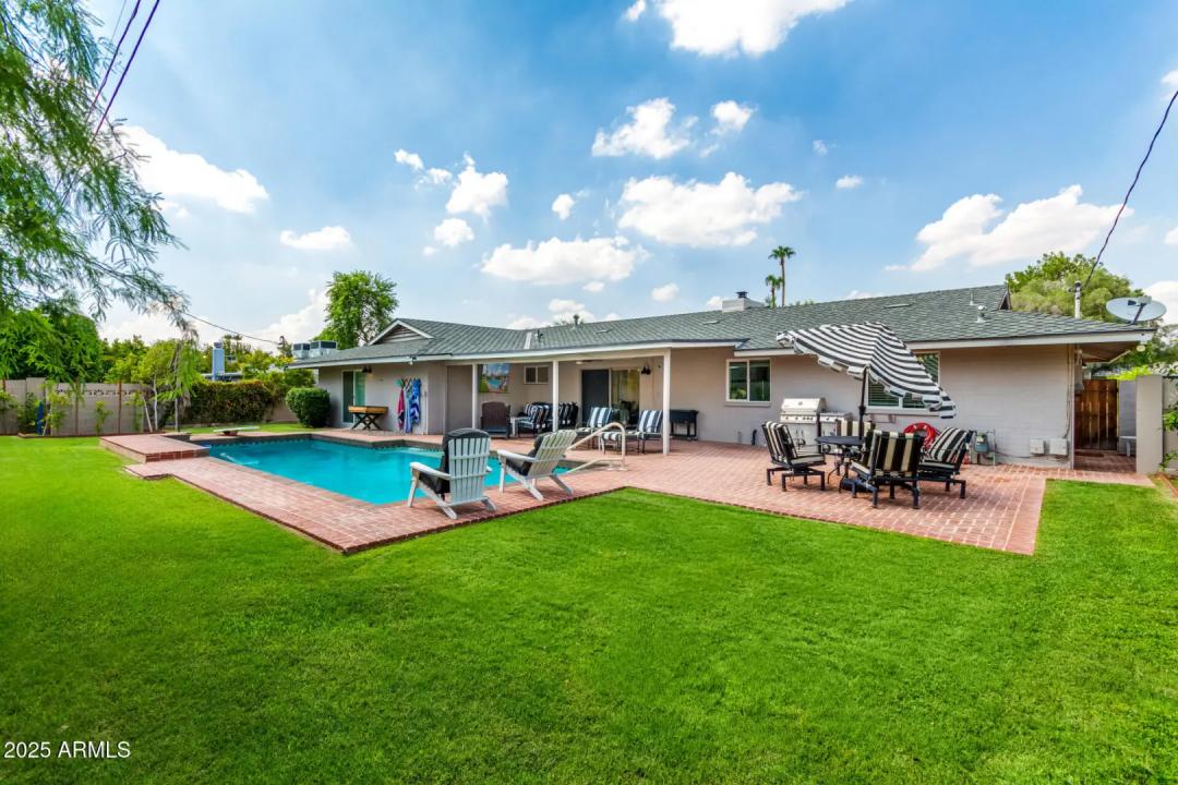 Real Estate Picture 38