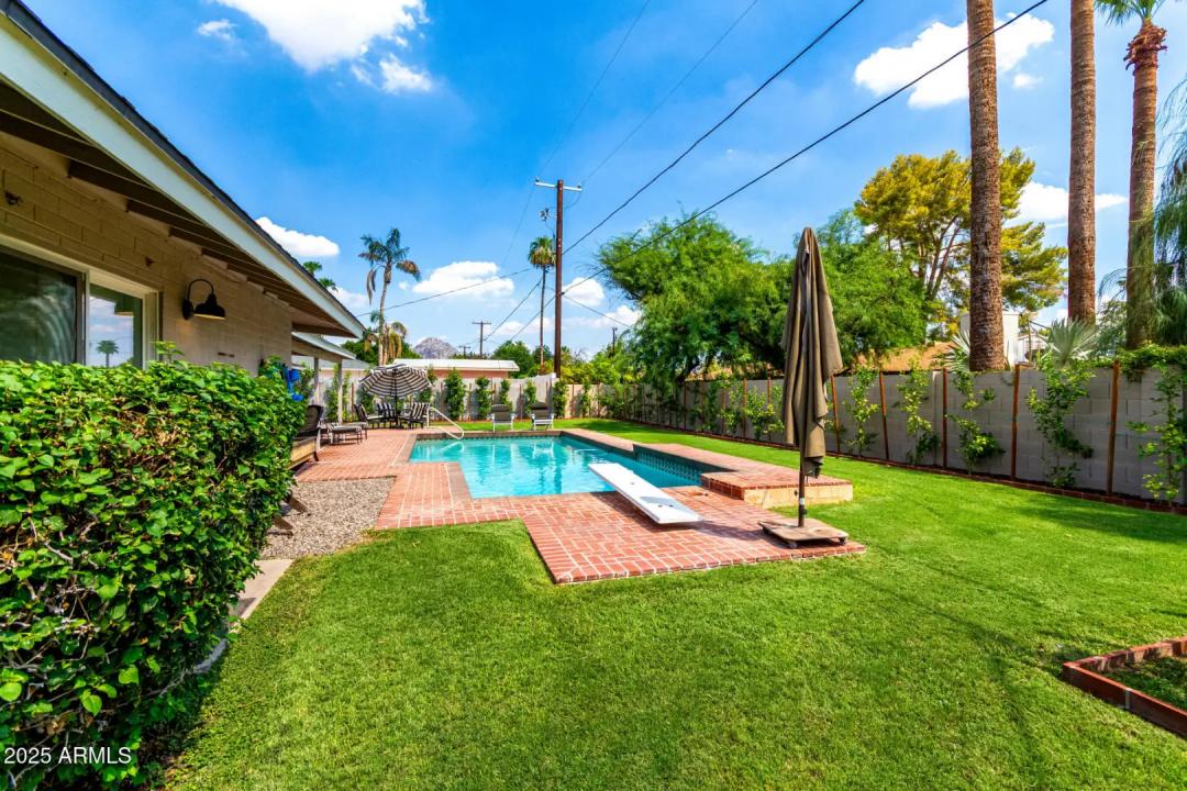 Real Estate Picture 41