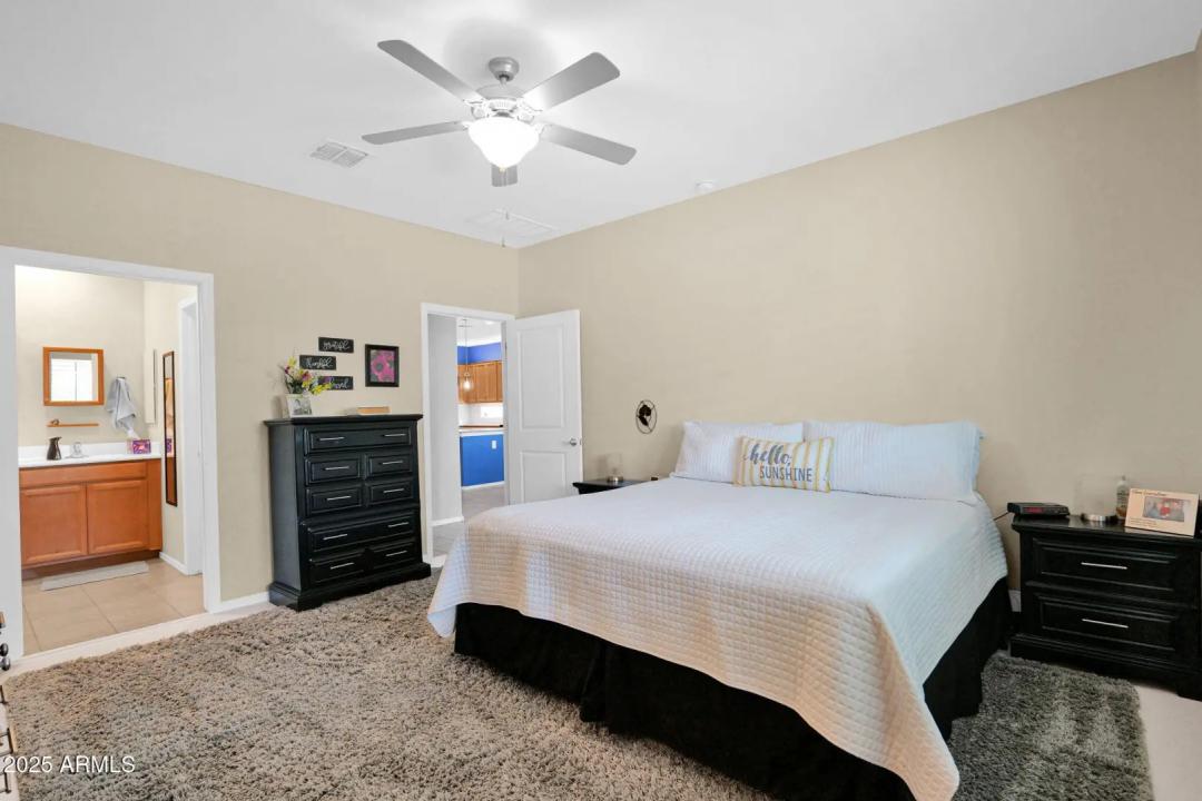 Real Estate Picture 9