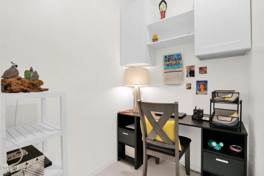 Real Estate Picture 11