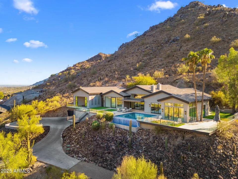Real Estate Picture 1