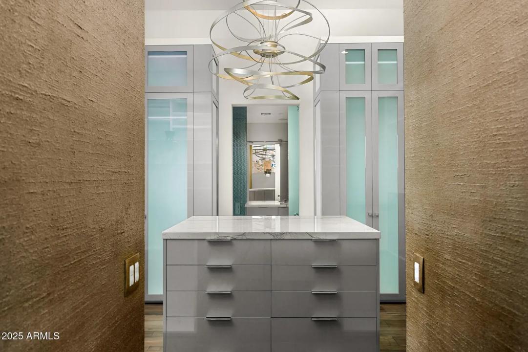 Real Estate Picture 31