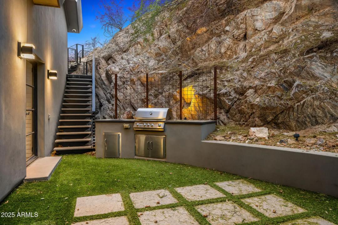Real Estate Picture 59