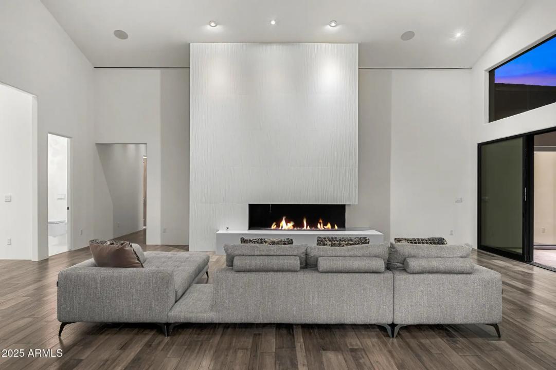 Real Estate Picture 68